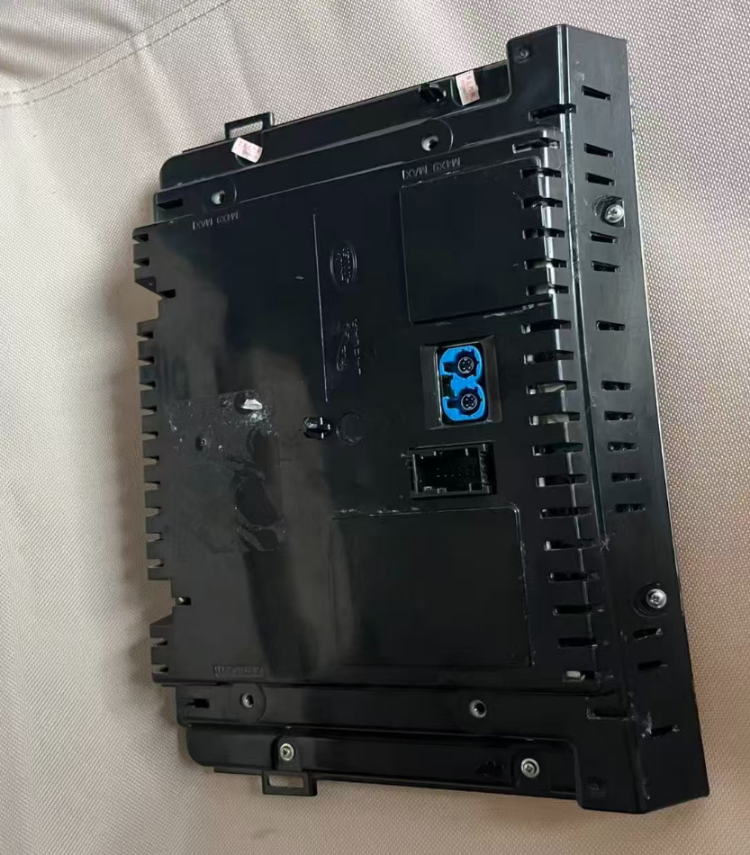 2018-2021 Range Rover Sport used factory A/C screen